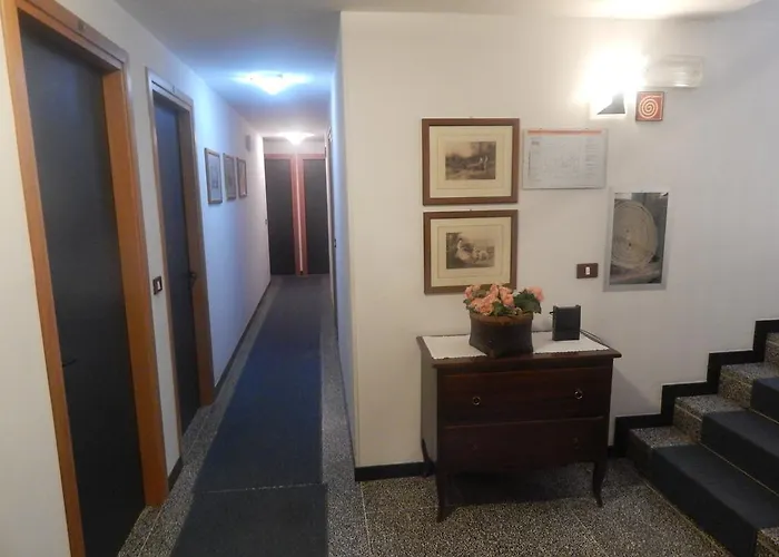 Hotel Aurora