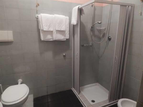 Aurora Hotel 2*